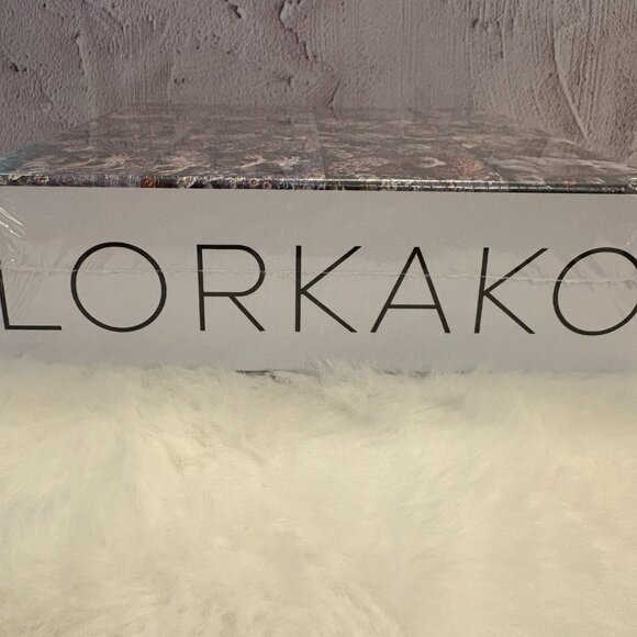 Floral Garden Happy Dogs Crafty Artistic Forestcore Sealed Puzzle (SKU: 228MI) - Picture 4 of 5